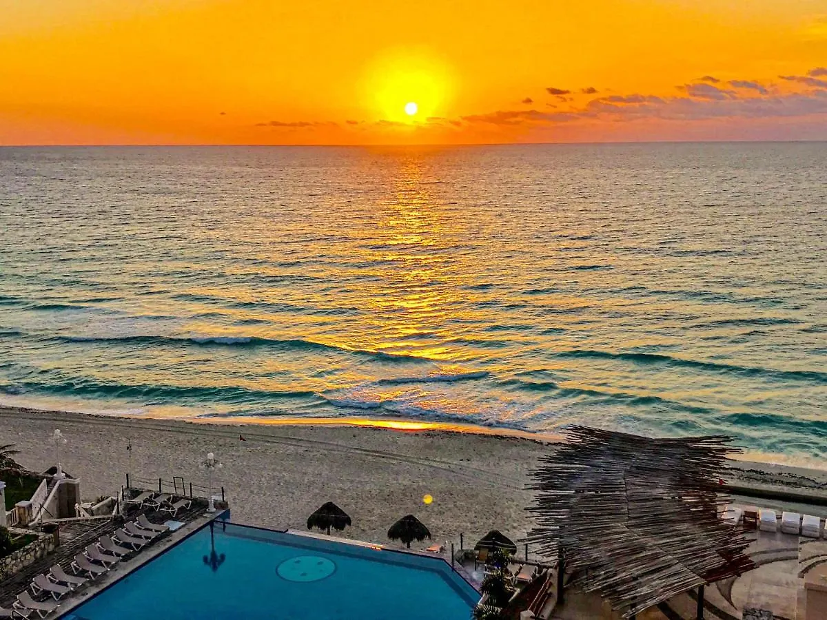 Seashore Apartment Cancún 0*,
