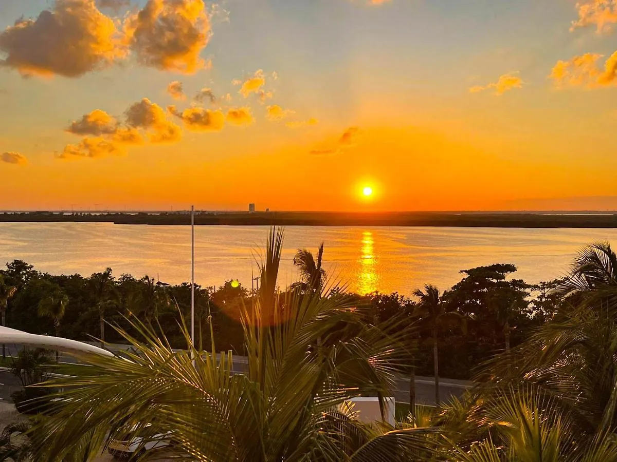 Seashore Apartment Cancún México