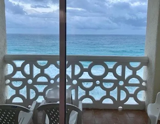 Seashore Apartment Cancún