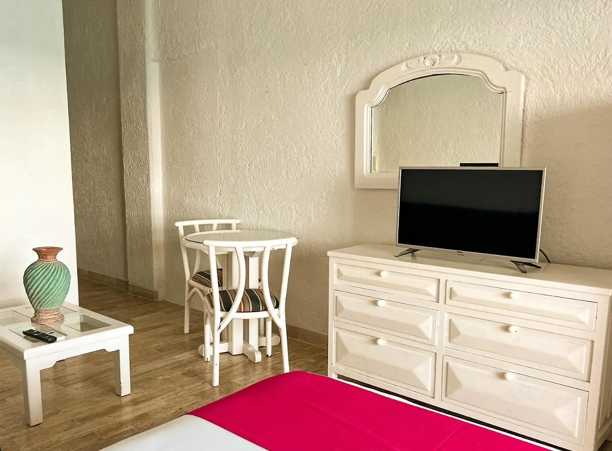 Seashore Apartment Cancún