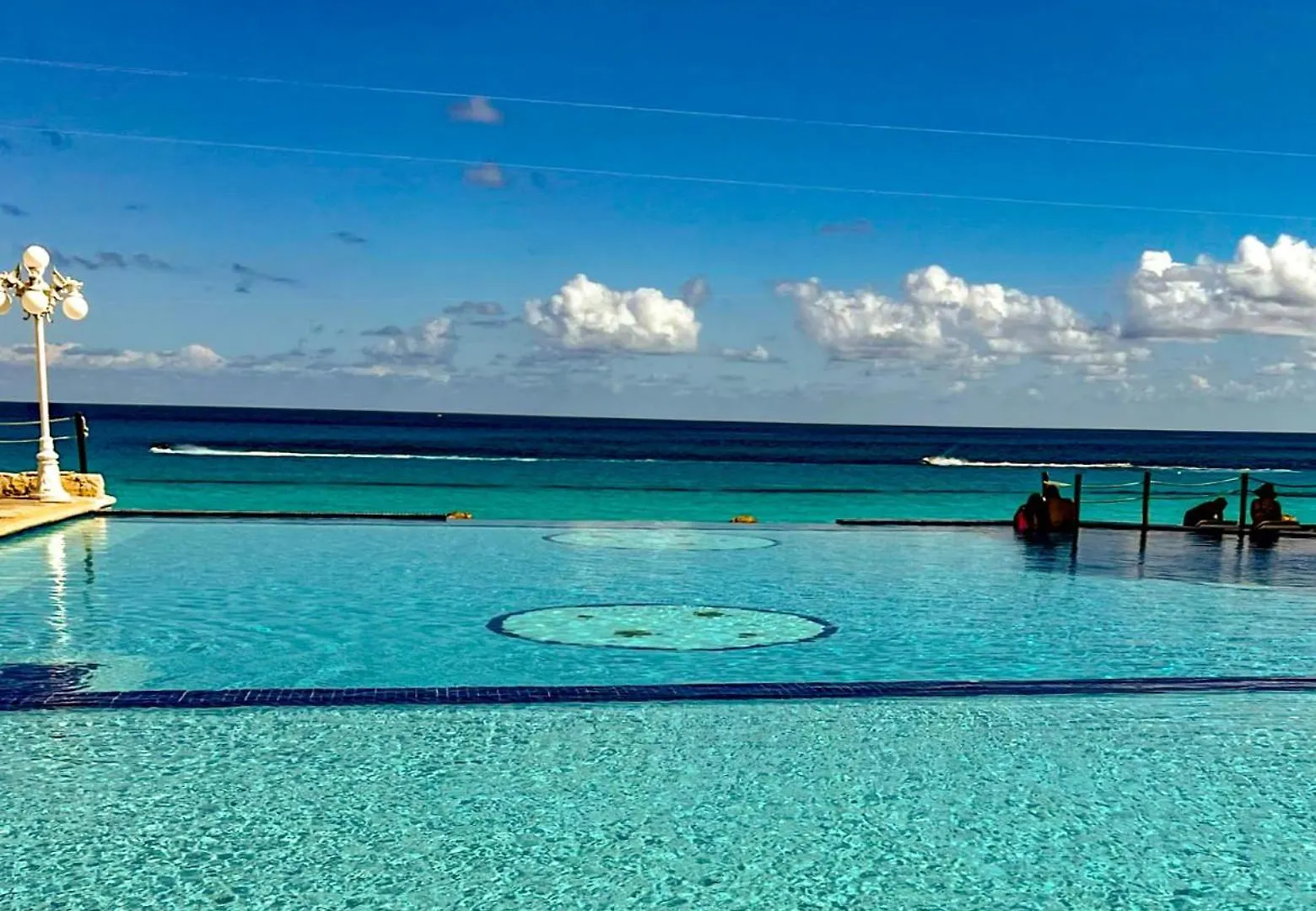Seashore Apartment Cancún